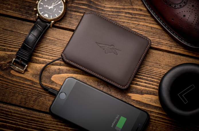 Volterman® Bifold Wallet charging the phone