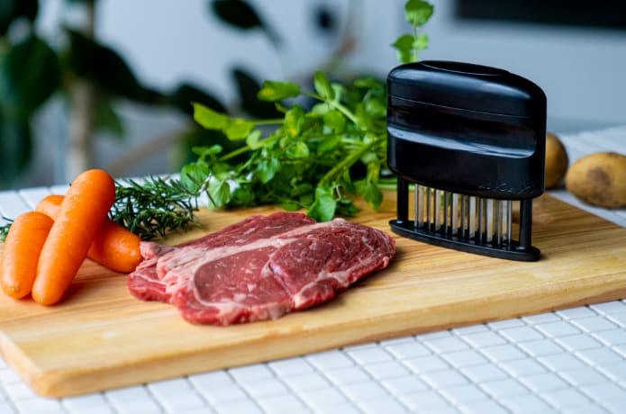 niXaX Pro: Innovative Steak Tenderizer | Indiegogo niXaX Pro: Innovative Steak Tenderizer