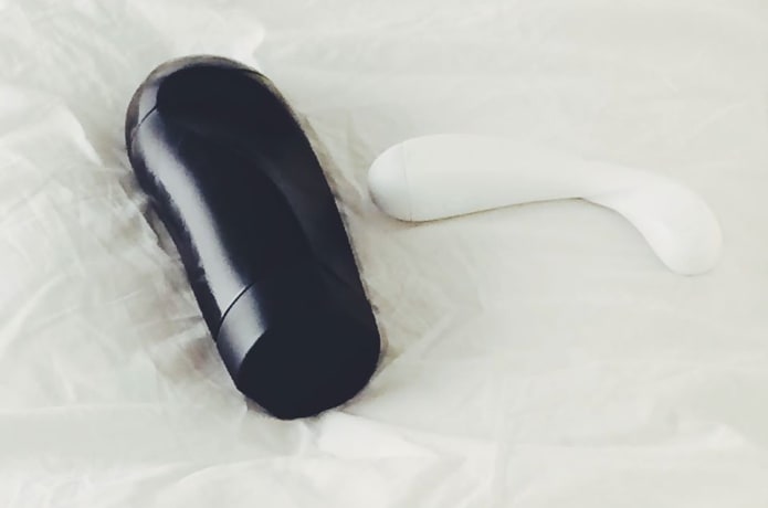 LovePalz Twist- Dual Purpose Sex Toy Solo & Online | Indiegogo