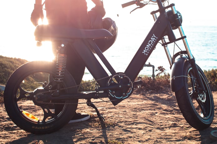 indiegogo monday motorbikes