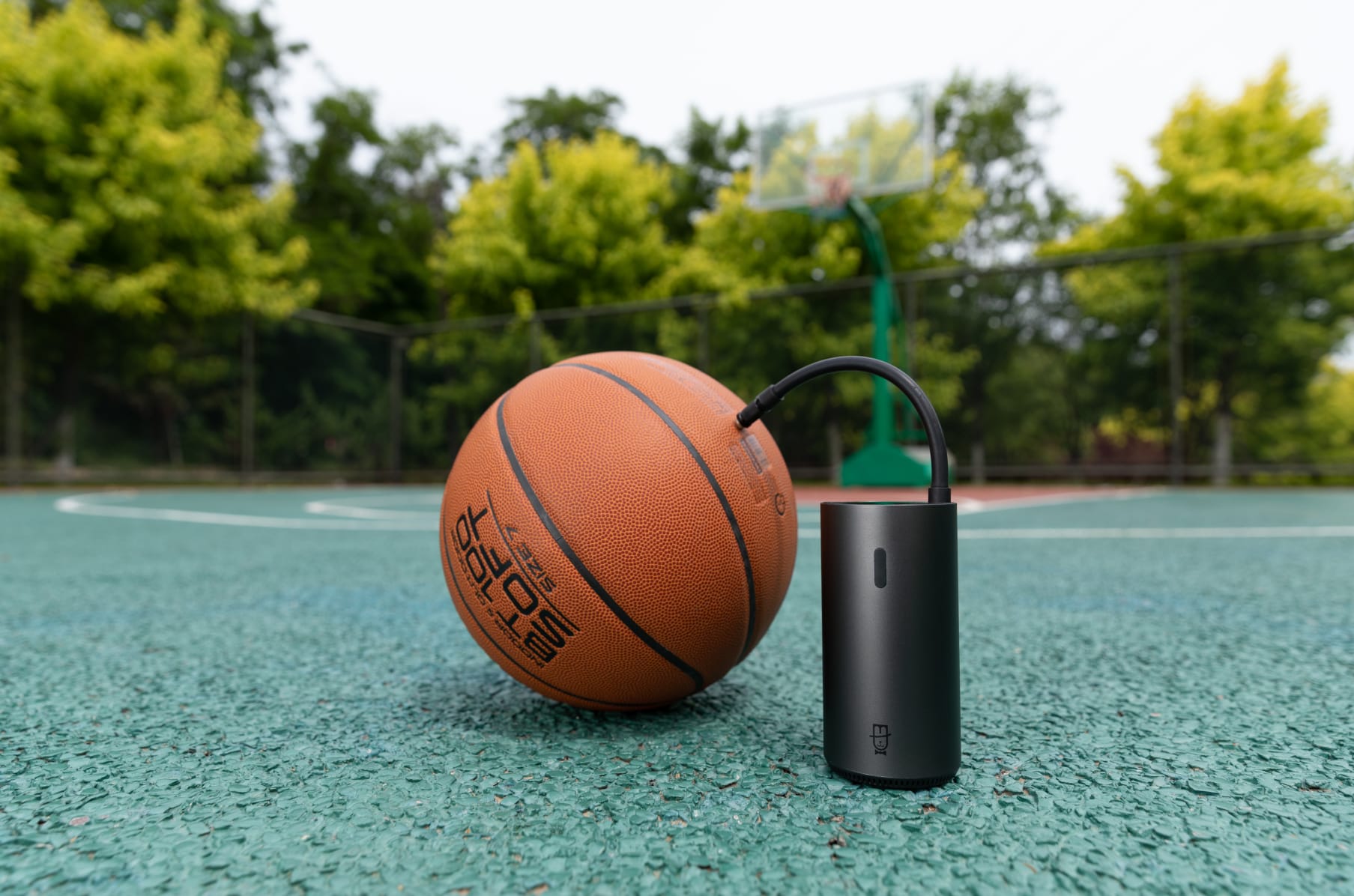 Mojietu Lightning A Smart Portable Tire Inflator Indiegogo