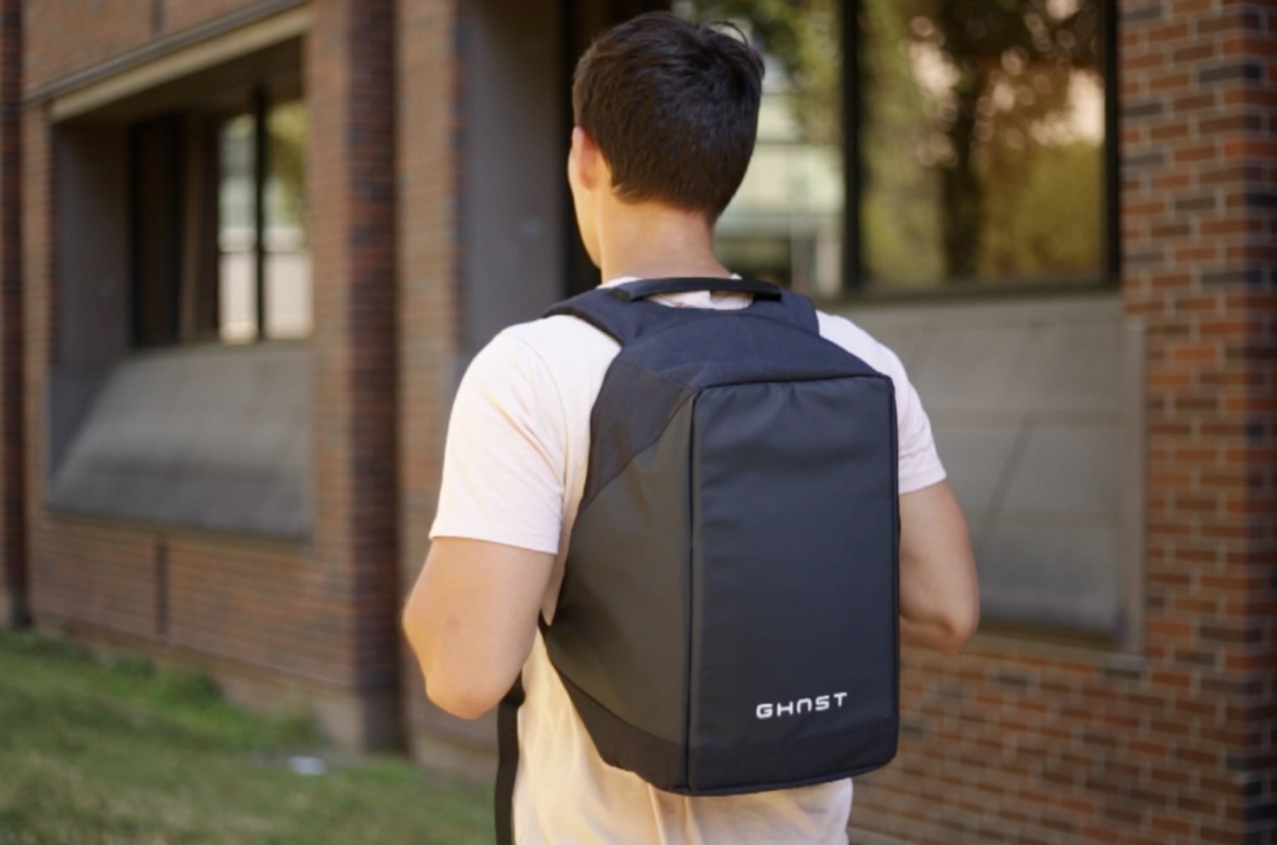 advanced smart backpack indiegogo