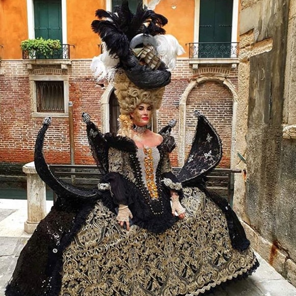 venice carnival unmasked documentary indiegogo